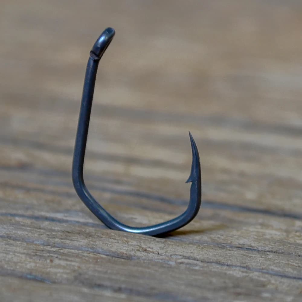 Hirisi 15pcs PTFE Coated High Carbon Steel Fish Hook Micro Barbed With Eye Carp Fishing Hook Accessories X919